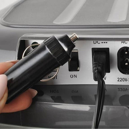 Koelbox 45 liter 12V/240V - Elektrische Koelbox - 45L - AC/DC met handvat en wielen - 12V/240V - Grijs-groen Koelt én verwarmt, dus ook handig als je eten warm wilt houden.