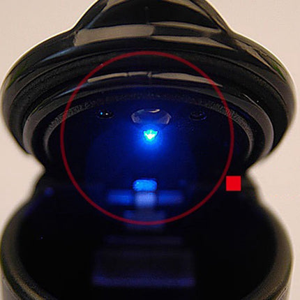 2x Universele asbak voor in de auto - Asbak met LED en Deksel - voor Bekerhouder (Autoasbak) of Buiten