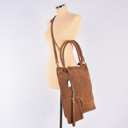 Suéde Shopper,Shopper met een sleutelhanger van 4EAST, Leer shopper met kleine portemonnee Suéde Akko 4east Bruin